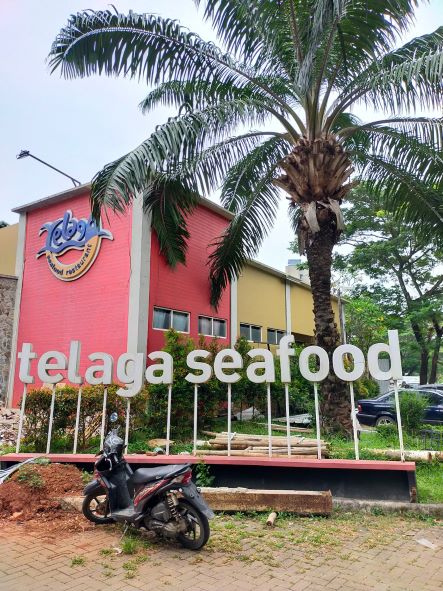 Telaga Seafood（テラガ シーフード）