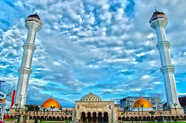 Masjid Raya Bandung（グランドモスク）