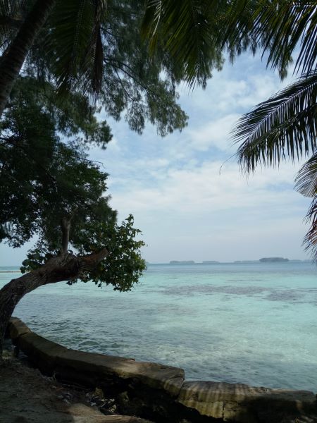 プロウスリブ(Pulau Seribu)にある『プロウプランギ(Pulau Pelangi)』を紹介します！